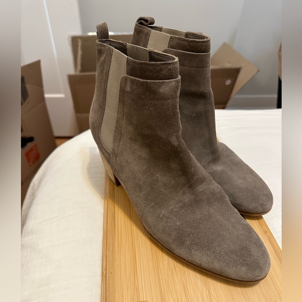 Taupe / Beige Vince Booties